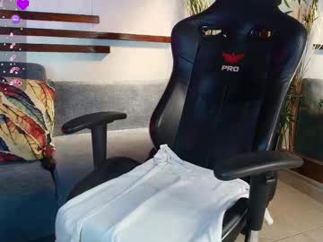 Isamoon_ Chaturbate stream image from January 23, 2026