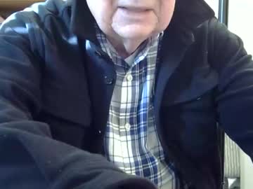 Geneox Chaturbate stream image from January 23, 2026