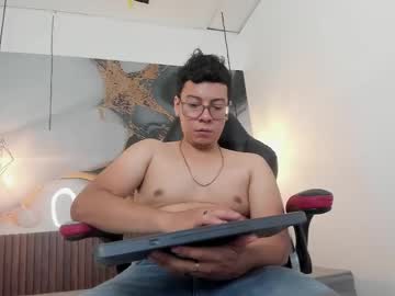 Hugoblaze Chaturbate stream image from January 23, 2026