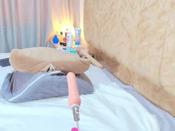 Zoe_Curvy Chaturbate stream image from January 23, 2026