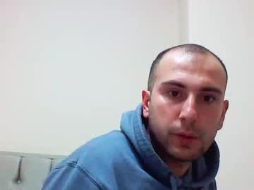 Aymax95 Chaturbate stream image from January 23, 2026