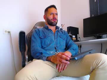 Esteban7984068 Chaturbate stream image from January 23, 2026
