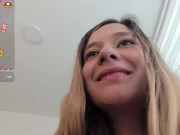 Emily_Lovely1x Chaturbate stream image from January 23, 2026