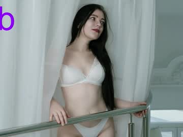 Holly_Kittenss Chaturbate stream image from January 23, 2026