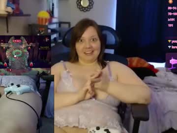 Missfoxe12 Chaturbate stream image from January 23, 2026
