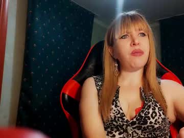 Blondequeen22222 Chaturbate stream image from January 23, 2026