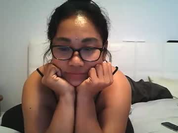 Lovelyquey Chaturbate stream image from January 23, 2026