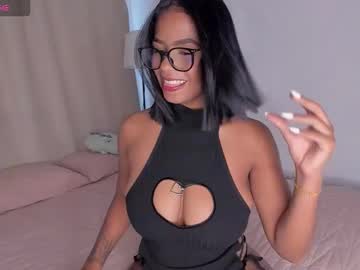 Issabella_Grey Chaturbate stream image from January 23, 2026