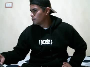 Kushlozter Chaturbate stream image from January 23, 2026