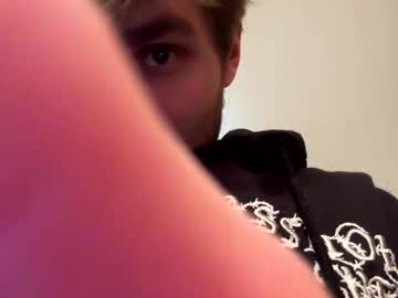 Bigskinnyboyshh Chaturbate stream image from January 24, 2026