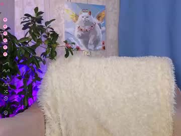 Evashiny_ Chaturbate stream image from January 24, 2026