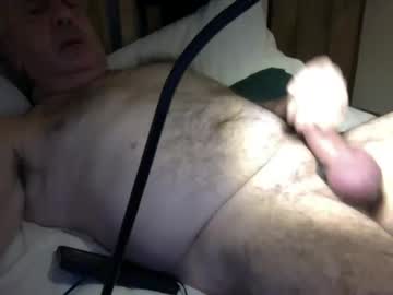 Helioliver2 Chaturbate stream image from January 24, 2026