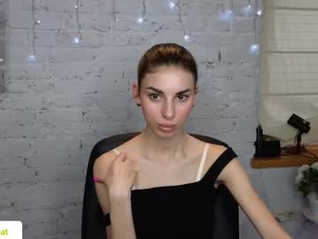 Emmygreans Chaturbate stream image from January 24, 2026