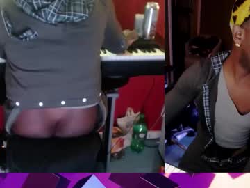 Bicepsandfrot Chaturbate stream image from January 24, 2026