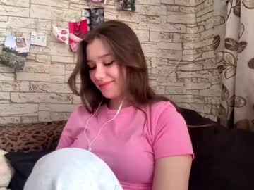 Alejandracardi Chaturbate stream image from January 24, 2026