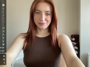 Hot_Lliinns Chaturbate stream image from January 24, 2026