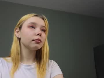 Eipril_Blushhh Chaturbate stream image from January 24, 2026