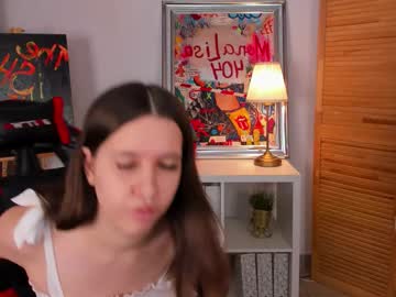 Mollysmiawko Chaturbate stream image from January 24, 2026