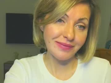 Xvaleriax0 Chaturbate stream image from January 24, 2026