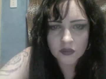 Kittytats21 Chaturbate stream image from January 25, 2026