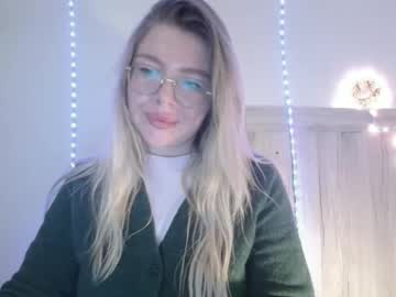 Milafixi19 Chaturbate stream image from January 25, 2026