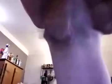 Beatsmewh Chaturbate stream image from January 25, 2026