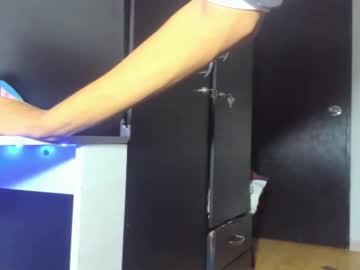 Noahcogidx Chaturbate stream image from January 25, 2026