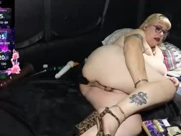 Castrated_Julie Chaturbate stream image from January 25, 2026