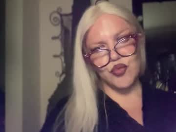 Alphatransmami Chaturbate stream image from January 25, 2026