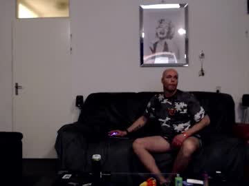 Loveslick583698 Chaturbate stream image from January 25, 2026
