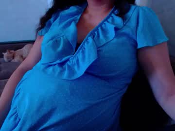 Rosenayl Chaturbate stream image from January 25, 2026