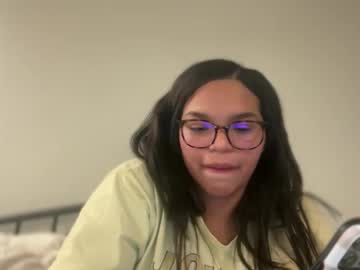Bratafterhours Chaturbate stream image from January 25, 2026