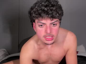 Latinotwunk21 Chaturbate stream image from January 25, 2026