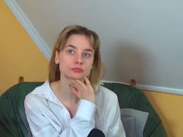 Merlinmeyer Chaturbate stream image from January 25, 2026