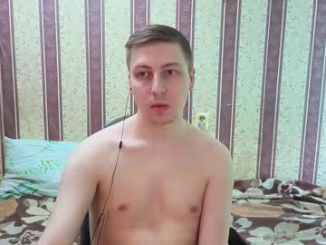 Darienlarge Chaturbate stream image from January 25, 2026
