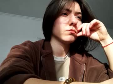 Ravenmaskaly Chaturbate stream image from January 25, 2026