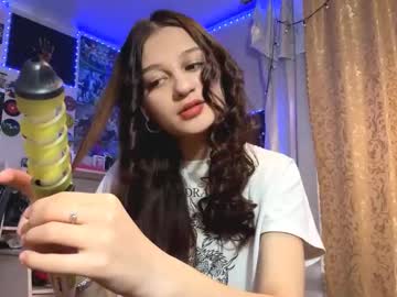 Clementineandren Chaturbate stream image from January 25, 2026