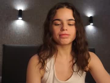 Linda_Clarsss Chaturbate stream image from January 25, 2026