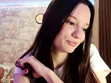 Beataschielke Chaturbate stream image from January 25, 2026
