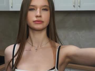 Raquelwardman Chaturbate stream image from January 25, 2026