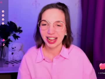 Kindhazelhere_ Chaturbate stream image from January 25, 2026
