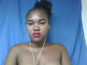 Sursiscaa Chaturbate stream image from January 25, 2026