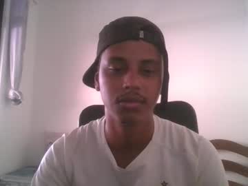 Gabinogivxfck Chaturbate stream image from January 25, 2026