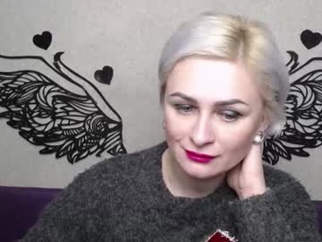 Oliviahorst Chaturbate stream image from January 25, 2026