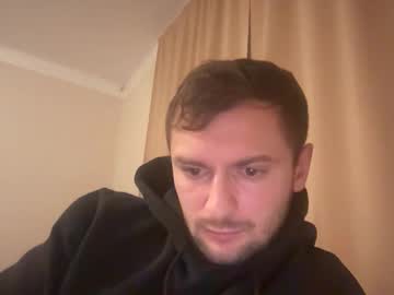 Laric19 Chaturbate stream image from January 25, 2026