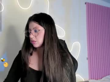 Kinky_Yeyns Chaturbate stream image from January 26, 2026