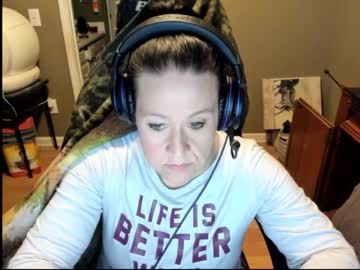 Katie227 Chaturbate stream image from January 26, 2026