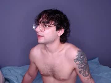 Steveoceanbeanhuge Chaturbate stream image from January 26, 2026