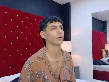 Ianlark Chaturbate stream image from January 26, 2026