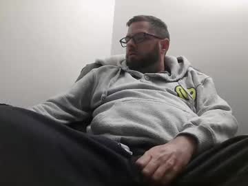 Skinnydadbod Chaturbate stream image from January 26, 2026